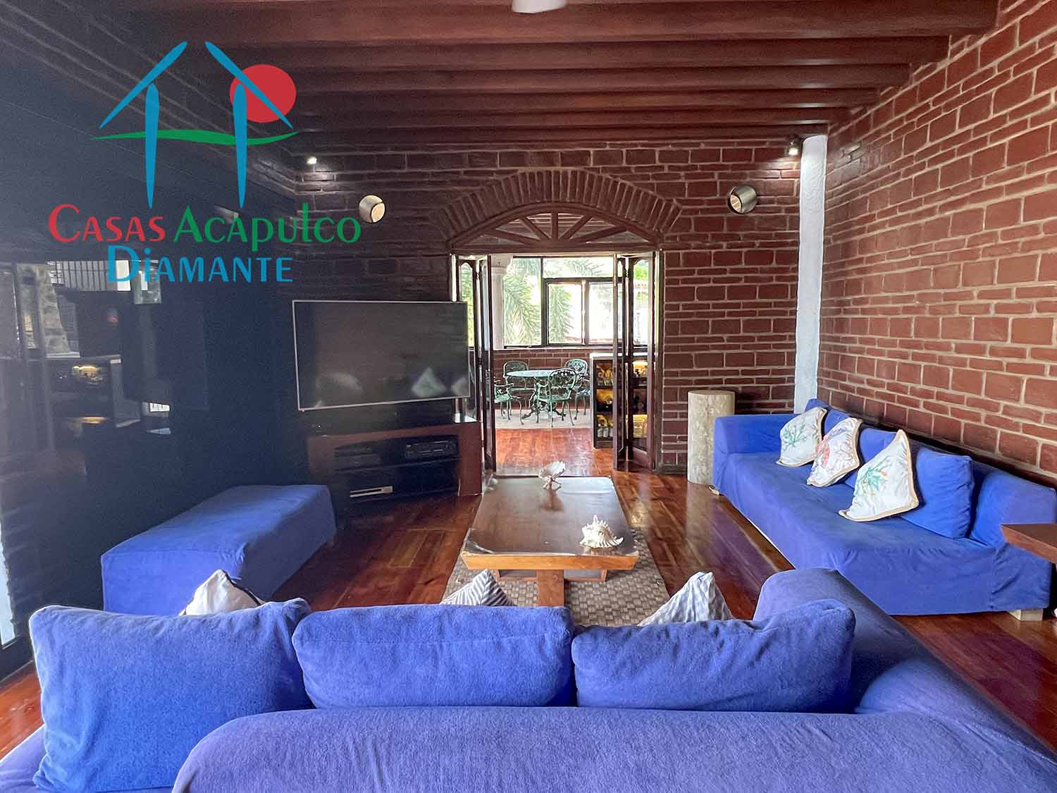 Villa Leonor - Sala de televisión 1